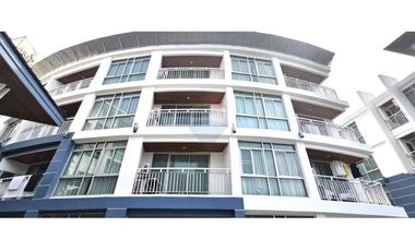 Condo for Sale in Bophut, walkable to Fisherman's Village! in Bophut, Koh Samui