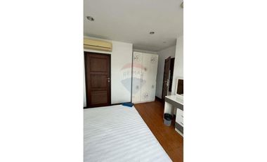 Condo for Sale in Bophut, walkable to Fisherman's Village! in Bophut, Koh Samui