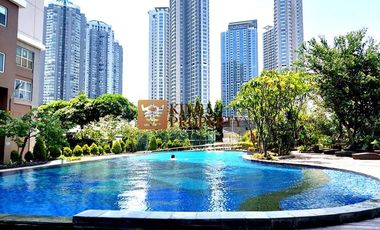 Luxury Warm Design Studio Madison Park Siap Huni Sekarang