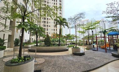 Luxury Warm Design Studio Madison Park Siap Huni Sekarang
