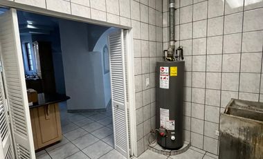 🏡 ¡Gran Oportunidad en Tijuana! Casa Residencial de Dos Niveles en Fraccionamiento Soler 🌟