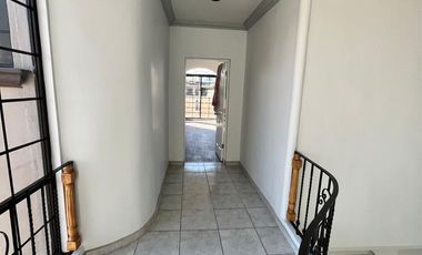 🏡 ¡Gran Oportunidad en Tijuana! Casa Residencial de Dos Niveles en Fraccionamiento Soler 🌟