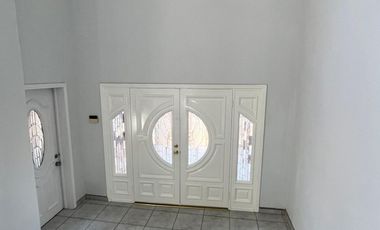 🏡 ¡Gran Oportunidad en Tijuana! Casa Residencial de Dos Niveles en Fraccionamiento Soler 🌟