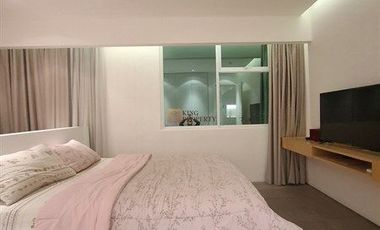 Unit Khusus Disewakan 2BR Jadi 1BR AKR Gallery West Residences Furnish Scandinavian Minimalist, Fasilitas Sky Pool & Kolam Renang, Gym, Lounge