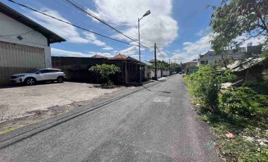 Dijual Murah Tanah Bonus Gudang Dikawasan , Jl Nakula - Seminyak, Kuta