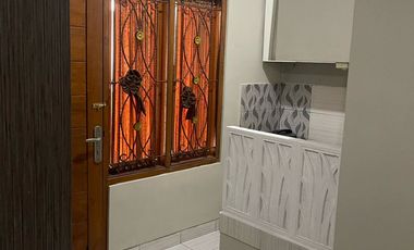 Rumah 2 Lantai Jogja Murah Dekat Bandara Adi Sucipto Depok, Sleman ; Full Furnish