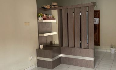 Rumah 2 Lantai Jogja Murah Dekat Bandara Adi Sucipto Depok, Sleman ; Full Furnish