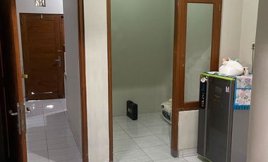 Rumah 2 Lantai Jogja Murah Dekat Bandara Adi Sucipto Depok, Sleman ; Full Furnish