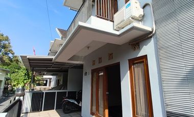 Rumah 2 Lantai Jogja Murah Dekat Bandara Adi Sucipto Depok, Sleman ; Full Furnish