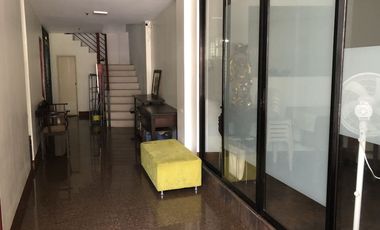 𝐈𝐧𝐜𝐨𝐦𝐞-𝐆𝐞𝐧𝐞𝐫𝐚𝐭𝐢𝐧𝐠 𝐑𝐞𝐬𝐢𝐝𝐞𝐧𝐭𝐢𝐚𝐥 𝐁𝐮𝐢𝐥𝐝𝐢𝐧𝐠 𝐢𝐧 𝐏𝐚𝐬𝐚𝐲 𝐂𝐢𝐭𝐲