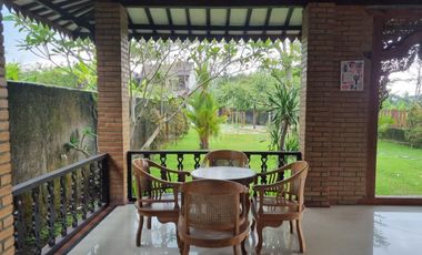 VILLA CANTIK TANAH LUAS DIJUAL MURAH DI PAKEM