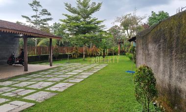 VILLA CANTIK TANAH LUAS DIJUAL MURAH DI PAKEM