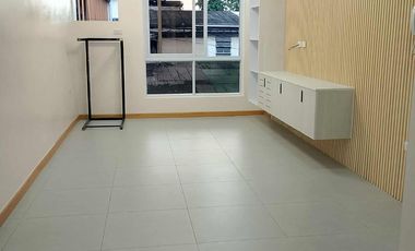 Brgy.Roxas Quezon City Brandnew Modern 3 Storey Townhouse near Scout Chuatoco rg