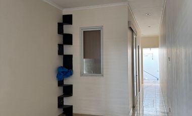 Disewa Rumah Modern Cantik Siap Huni di Metland Menteng Cakung Jakarta Timur