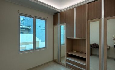Disewa Rumah Modern Cantik Siap Huni di Metland Menteng Cakung Jakarta Timur