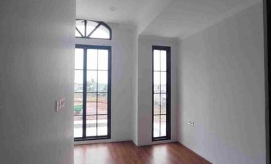 DIJUAL HUNIAN MEWAH 2 Lt, Mediterania Classic, di Ciater Serpong, Tangsel