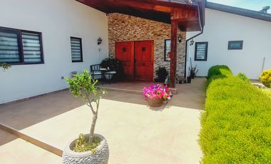 Hermosa y Bien Mantenida Parcela en Alto Jahuel, Buin