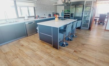 Hermosa y Bien Mantenida Parcela en Alto Jahuel, Buin