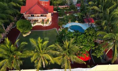 Beach Front House and Lot