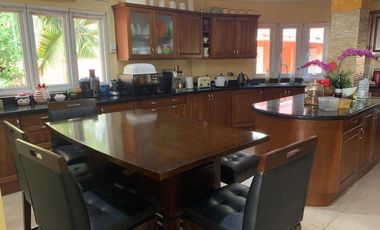 Beach Front House and Lot