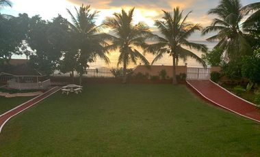 Beach Front House and Lot