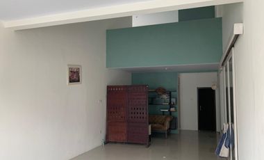 DIJUAL RUMAH MINIMALIS BARU RENOVASI JALAN BESAR MARGAHAYU RAYA, LOKASI STRATEGIS !
