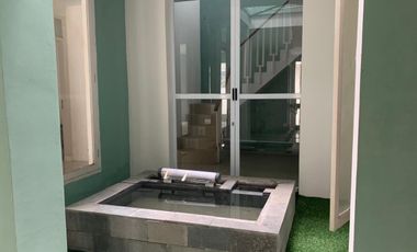 DIJUAL RUMAH MINIMALIS BARU RENOVASI JALAN BESAR MARGAHAYU RAYA, LOKASI STRATEGIS !