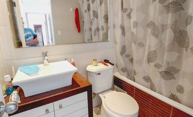 Comodo departamento dos dormitorios en Lira, Santiago Centro