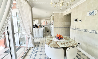 Fabulosa Casa En Sector Las Mercedes De Requínoa.