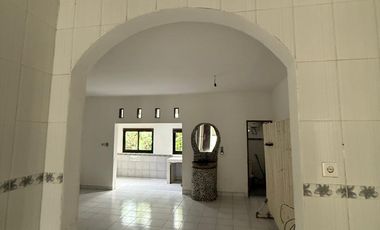 CHEAP HOUSE VERY STRATEGIC LOCATION— NEAR SEMINYAK, KUTA, BALI