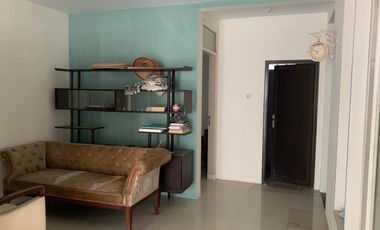 NEWLY RENOVATED MINIMALIST HOUSE FOR SALE ON MARGAHAYU RAYA BIG STREET, STRATEGIC LOCATION!