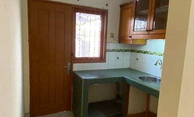 SIAP HUNI!! Sewa Rumah Taman Palem Lestari 2 Lantai Luas 90m2