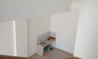 Disewa Ruko New East 3 Lantai Berlokasi Strategis Siap Huni di JGC Cakung Jakarta Timur