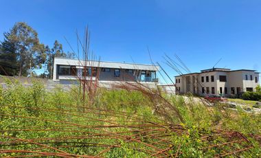 Terreno en Condominio con Proyecto en Andalué