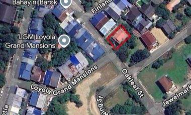 PRIME RESIDENTIAL LOT WITH OLD HOUSE AT LOYOLA GRAND VILLAS