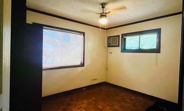 PRIME RESIDENTIAL LOT WITH OLD HOUSE AT LOYOLA GRAND VILLAS