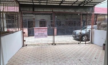 Rumah di kayu manis, Pekanbaru