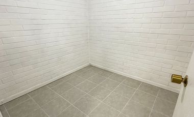 Casa 2 Pisos Fernando Rioja, La Cisterna / 5D 4B Estacionamientos