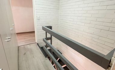 Casa 2 Pisos Fernando Rioja, La Cisterna / 5D 4B Estacionamientos