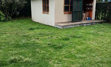 LINDA CASA CAMPESTRE PERO A POCOS METROS DEL AREA URBANA