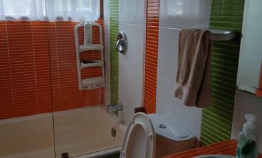 LINDA CASA CAMPESTRE PERO A POCOS METROS DEL AREA URBANA