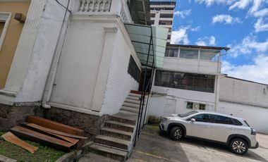 Venta de Casa Patrimonial, Mariscal y Amazonas, Quito, Ecuador