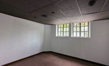 Venta de Casa Patrimonial, Mariscal y Amazonas, Quito, Ecuador