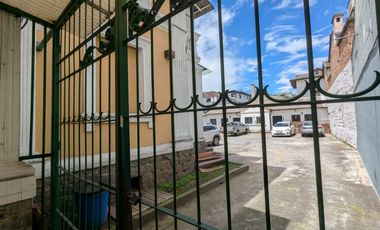 Venta de Casa Patrimonial, Mariscal y Amazonas, Quito, Ecuador