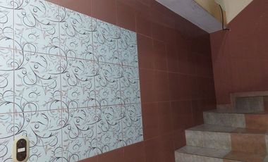 VENTA DE CASA ESQUINERA DE 3 PISOS EN SANTA ROSA