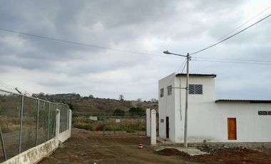 INSTALACIONES POR ESTRENAR EN ROCAFUERTE MANABI.