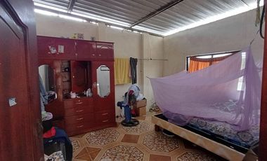 SE VENDE 2 CASAS CON 2 FRENTES, SUPERFICIE TOTAL 600 M². QUININDE – ESMERALDAS - ECUADOR