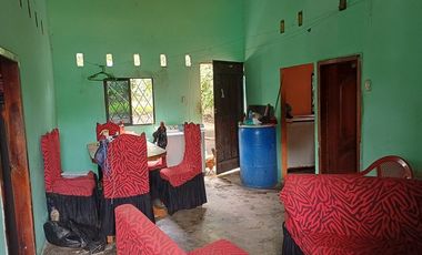 SE VENDE 2 CASAS CON 2 FRENTES, SUPERFICIE TOTAL 600 M². QUININDE – ESMERALDAS - ECUADOR