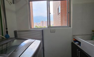 Apartamento de 3 alcobas en venta. Sabaneta, Asdesillas