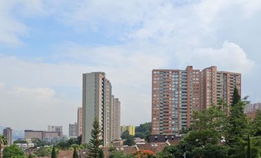 Apartamento de 3 alcobas en venta. Sabaneta, Asdesillas